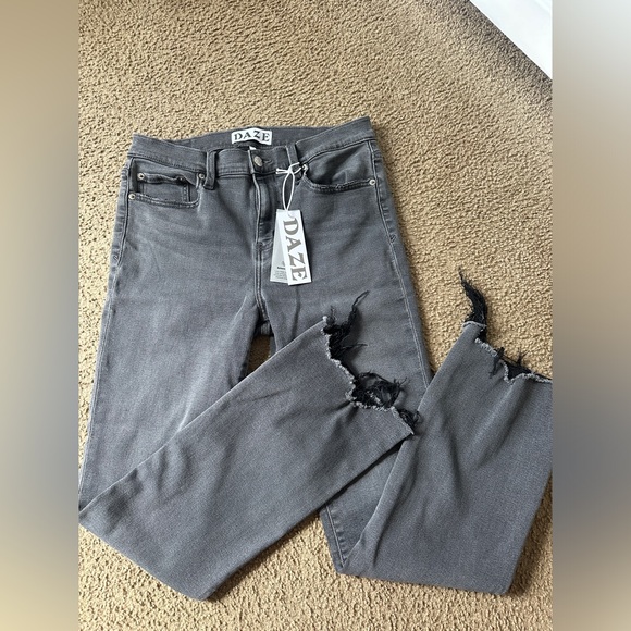 Daze Jeans - Picture 6 of 6